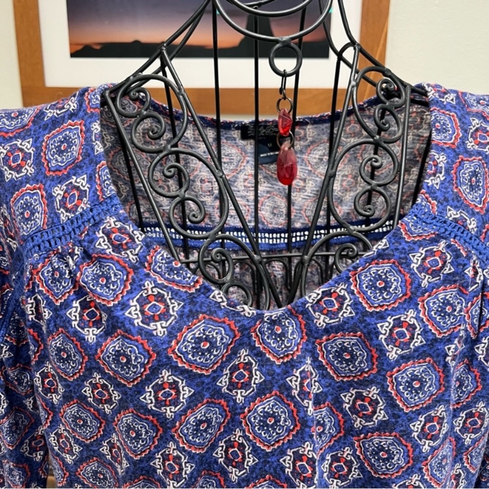 Zara Blue and Red Geometric Blouse